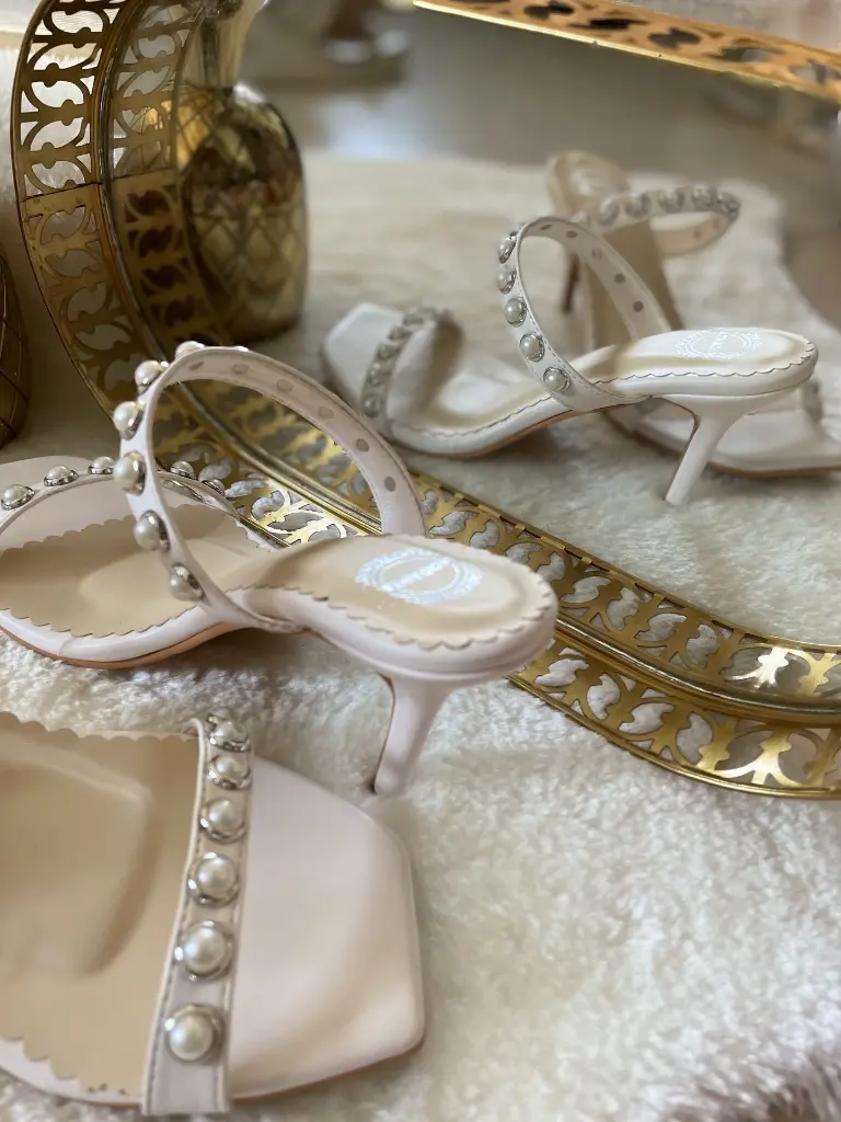 White Pearly Stilettos_Closeup.webp